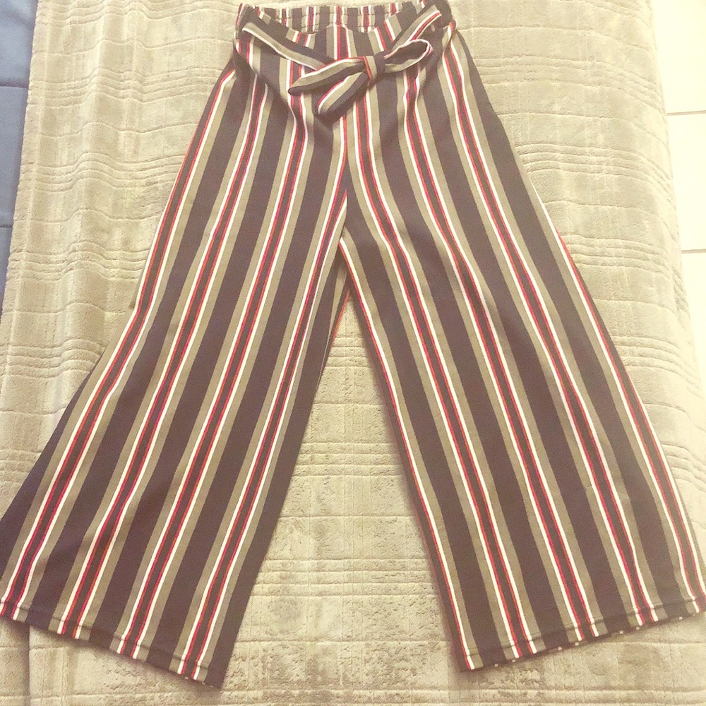 Wide Leg Capri Pinstripe Pants